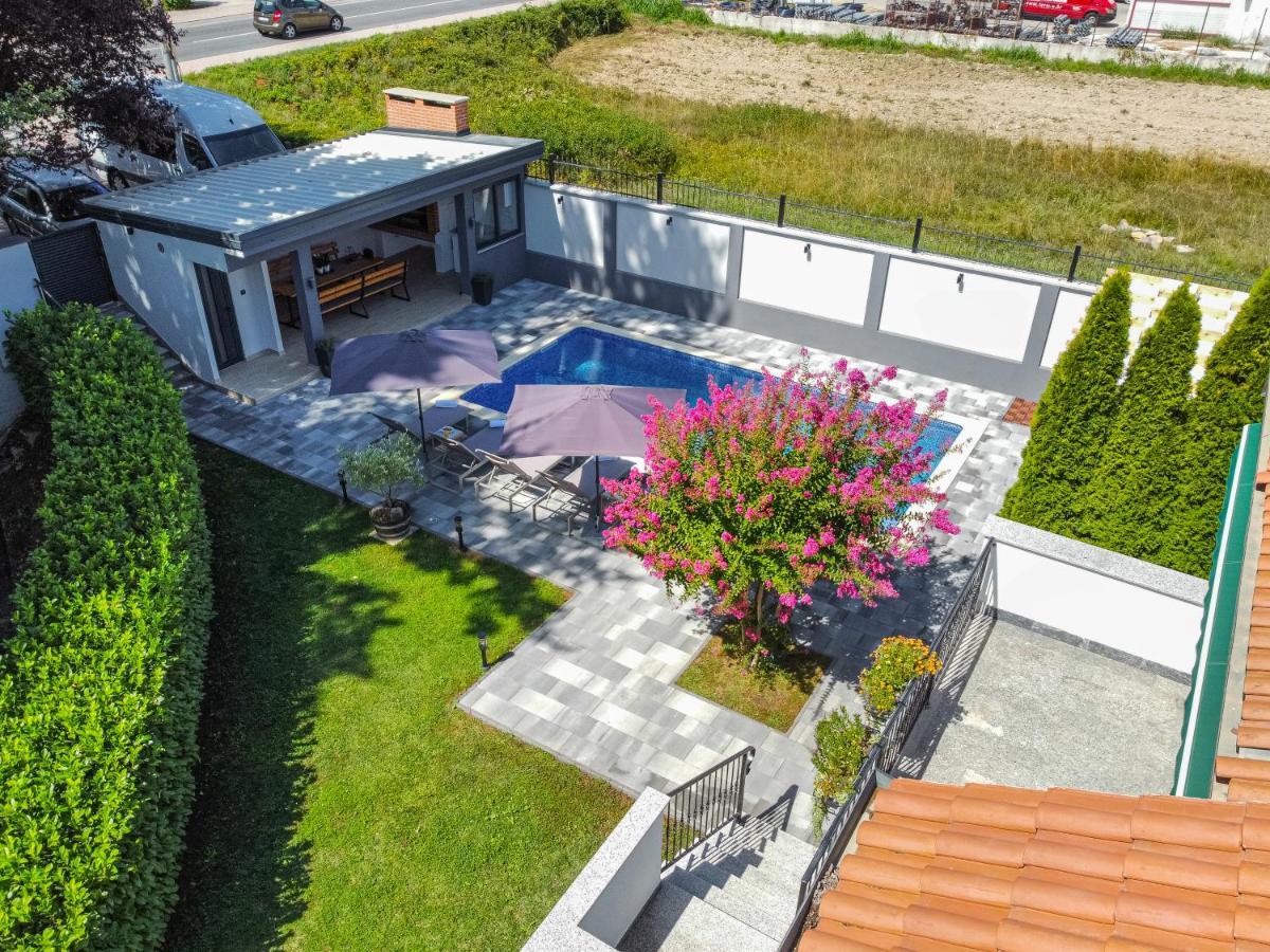 The Oasis Villa Trilj Dış mekan fotoğraf
